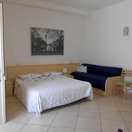 Bed and breakfast Signorile 3*